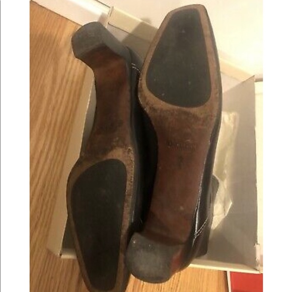 COLE HAAN Short Boot Zippered Black Leather, Heel - Picture 6 of 8